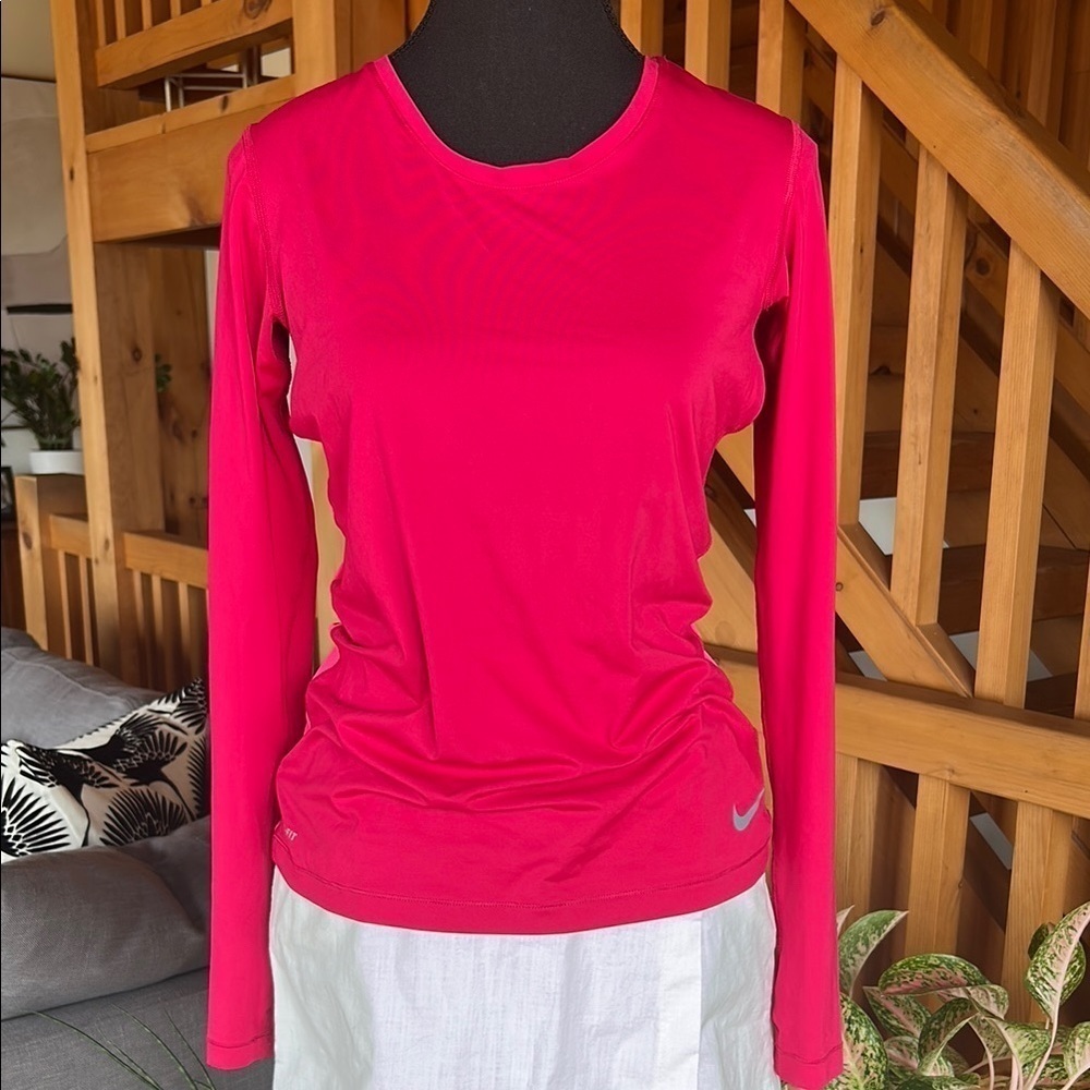 NIKE Dri fit Women's Pink Long Sleeve Top, Size M